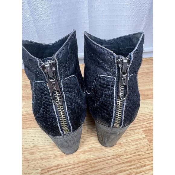 UGG Genuine Calf Hair Charlotte Black Snake Embossed Ankle Boots Size 8 - Picture 5 of 7